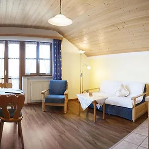 Apartment Petra